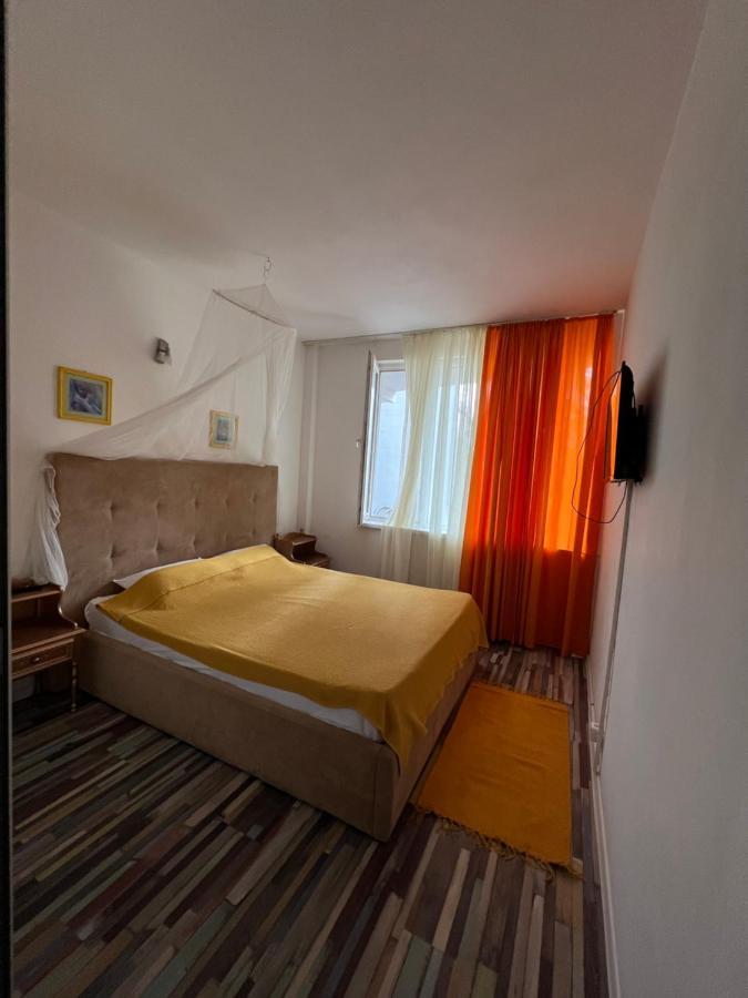 Casa Ama Hotel เอโฟริเอนอร์ด ภายนอก รูปภาพ
